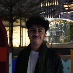user-avatar